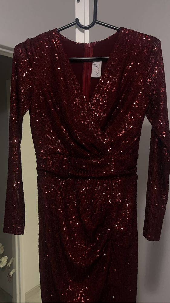 Sukienka loola midi cekiny bellina S bordo burgund