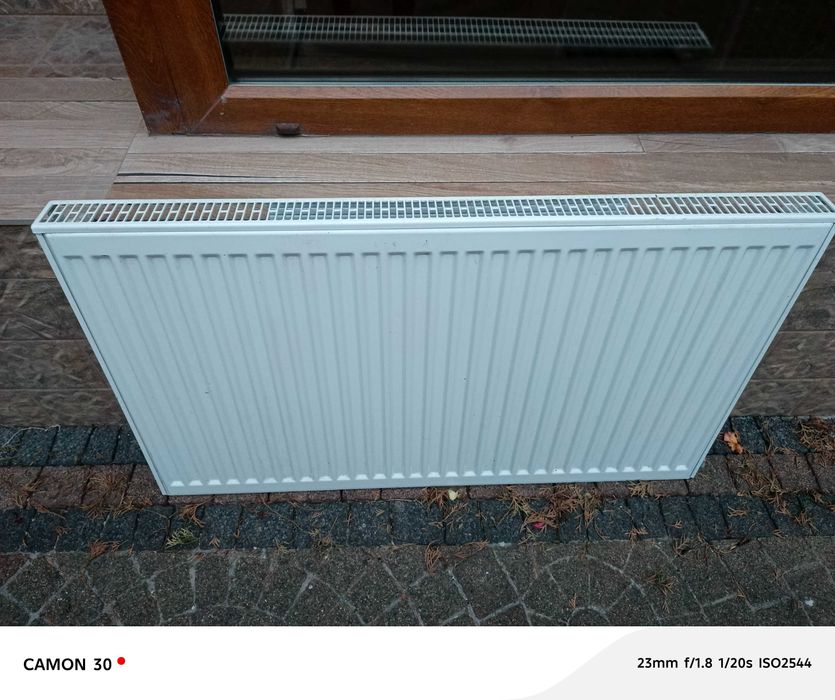 Продам радіаторну батарею