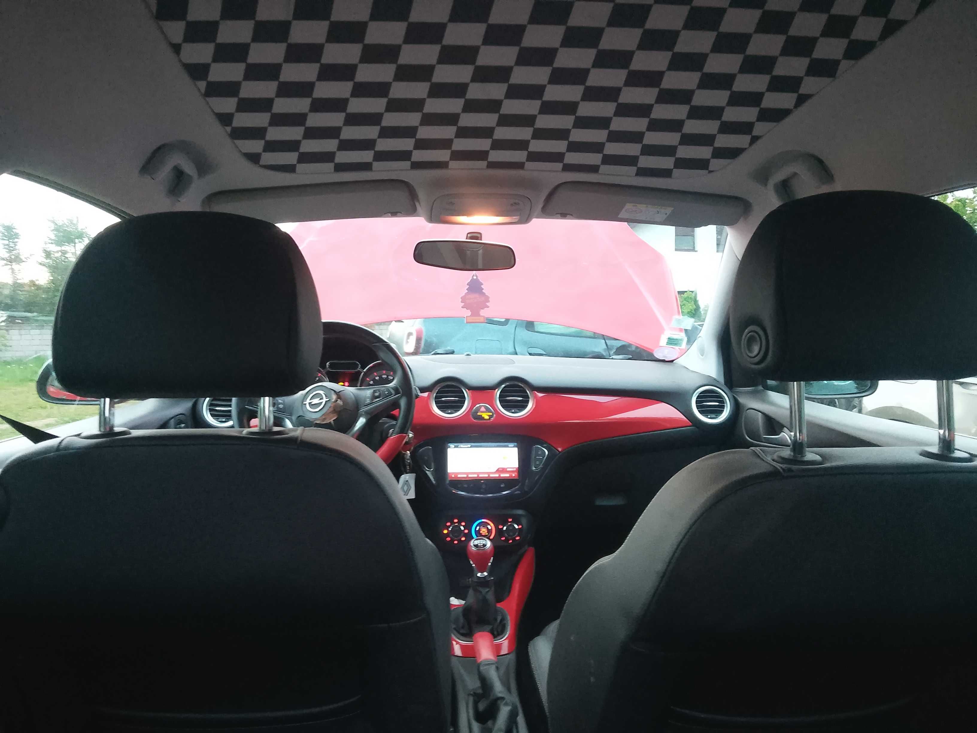 Opel Adam Klimatronic tablet bogata wersja 1.4 bez turbo 90koni