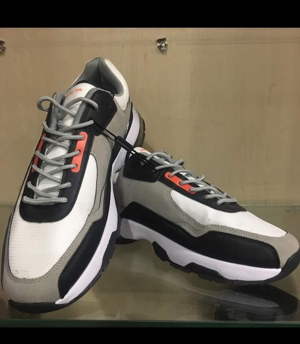 Кросівки чоловічі Pull bear