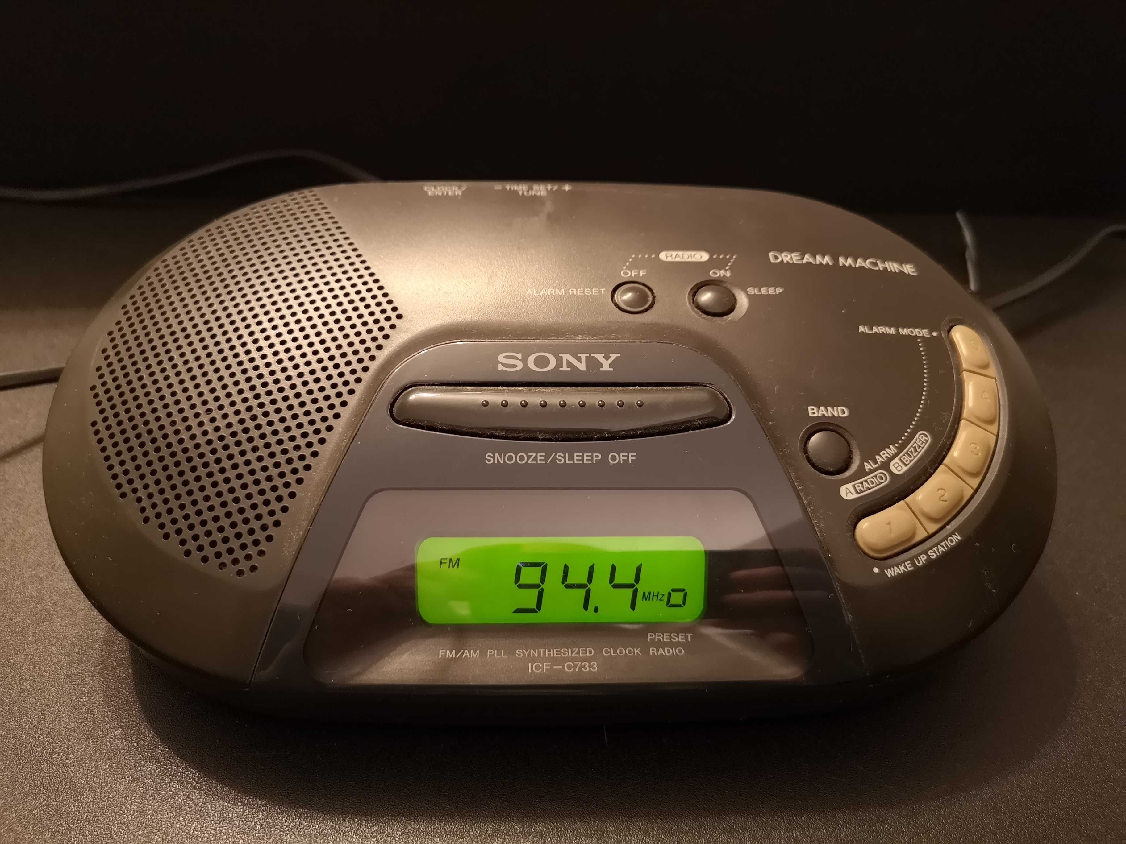 Radio-budzik Sony ICF-C733 klasyk zabytek vintage