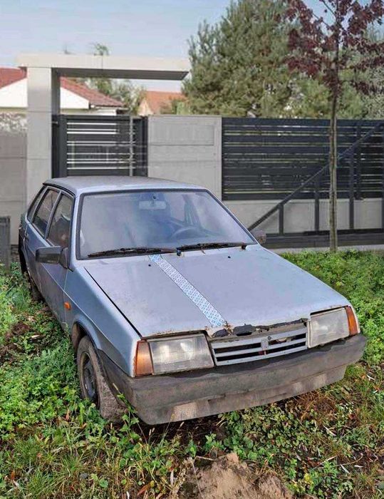 Продається ВАЗ 21099 . 2005 рік.