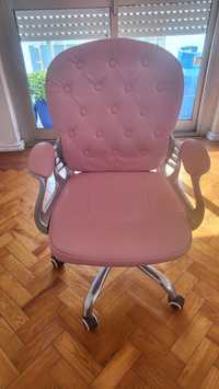 Cadeira de secretária rosa