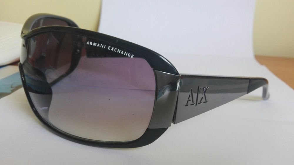 Okulary przeciwsłoneczne Armani