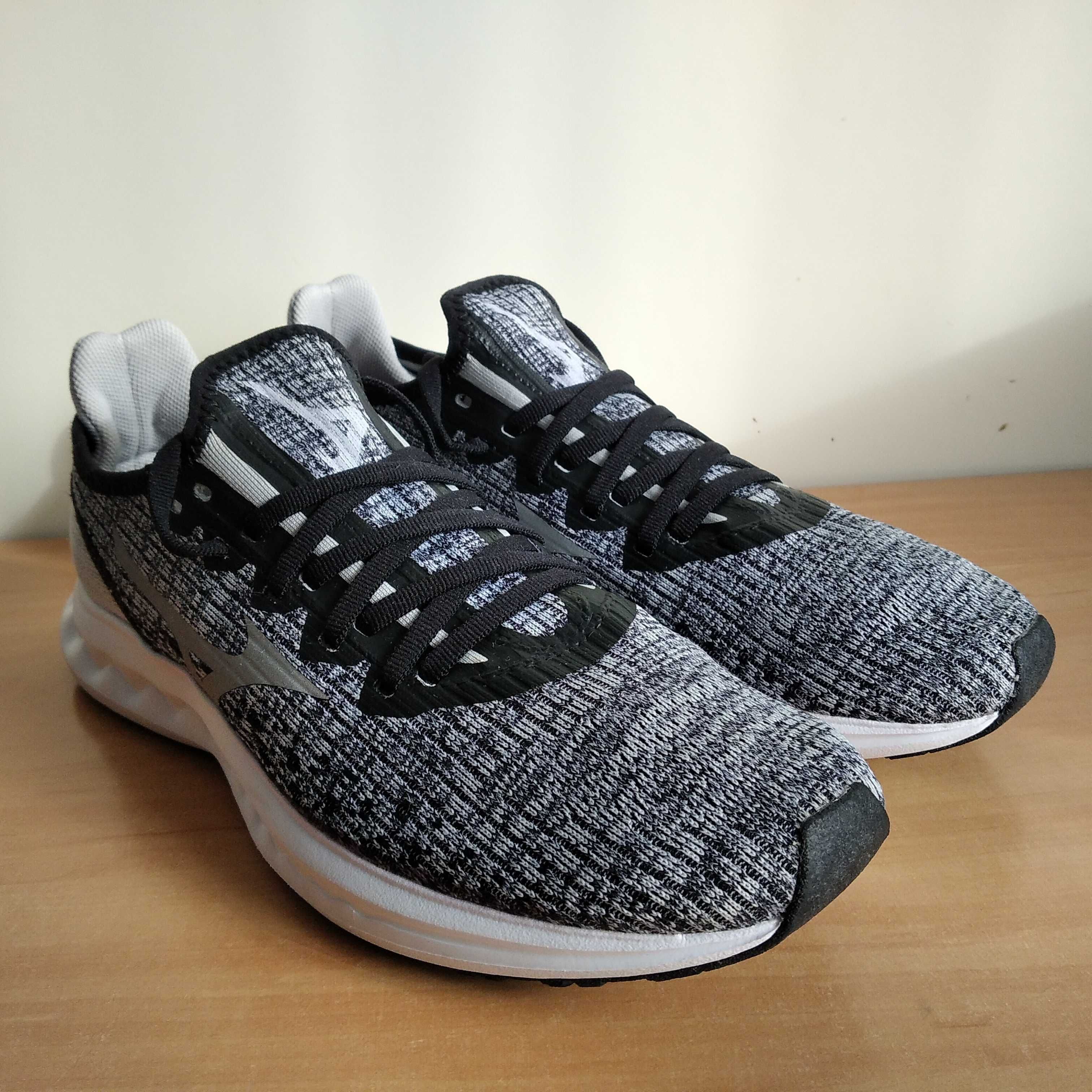 Profesjonalne buty biegowe MIZUNO Wave Polaris Sp 2 roz.eu-40