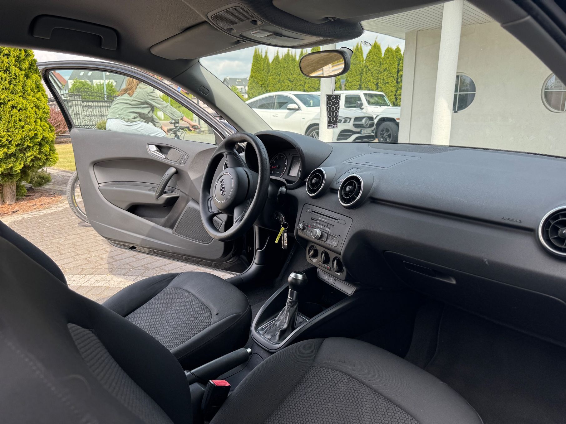 Audi A1 1,4Benz 122 kucy Navigacja Klimatron Automat Alus BEZWYPADKOWY Niemcy