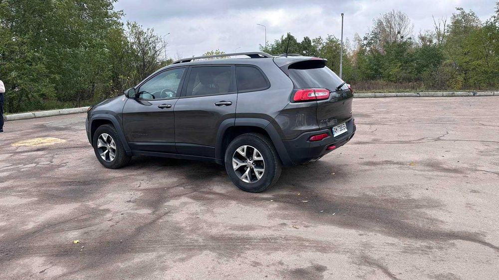Продам Jeep Cherokee 2017