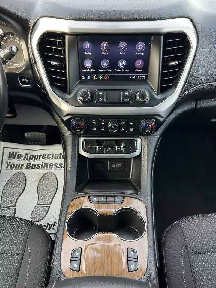 2020 GMC Acadia SLE