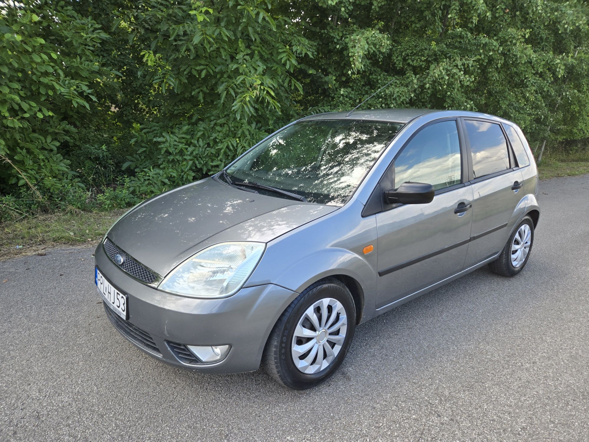 Ford Fiesta 1.4 diesel mega oszczędny, zadbany