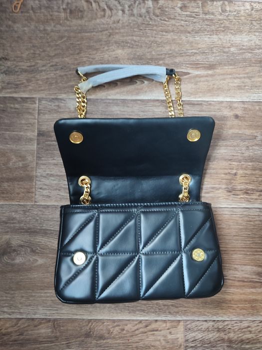 Продам гарну нову жіночу сумочку