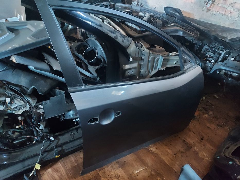 Двері двери кіа cerato-forte,кіа церато,форте2009-2012