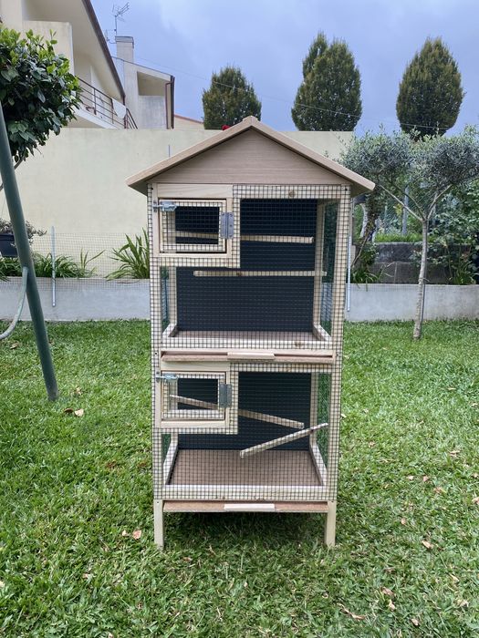 Gaiolas para passaros novas em madeira com 140 x 60 x 45