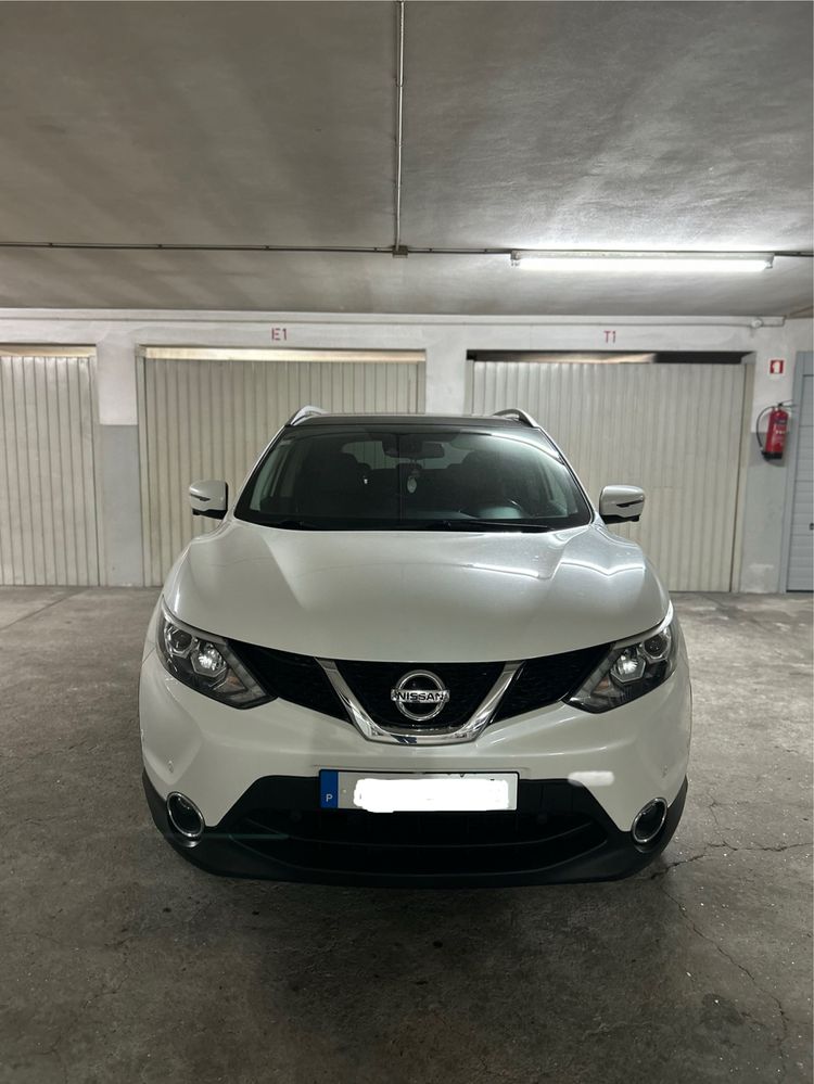 Nissan Qashqai 1.5 dCi Tekna – FULL EXTRAS