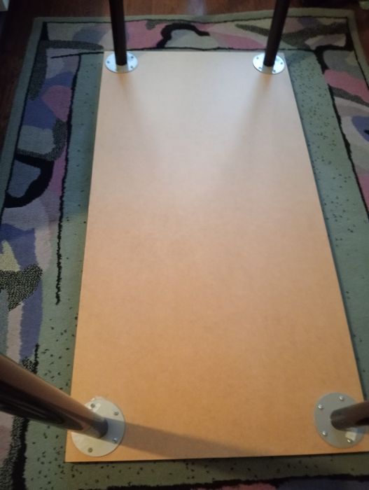 Secretária wengue Ikea