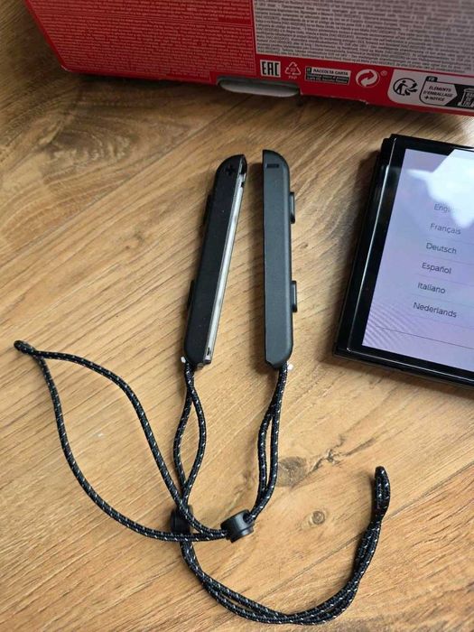 Kosnola Nintendo Switch OLED, świetny stan gwarancja