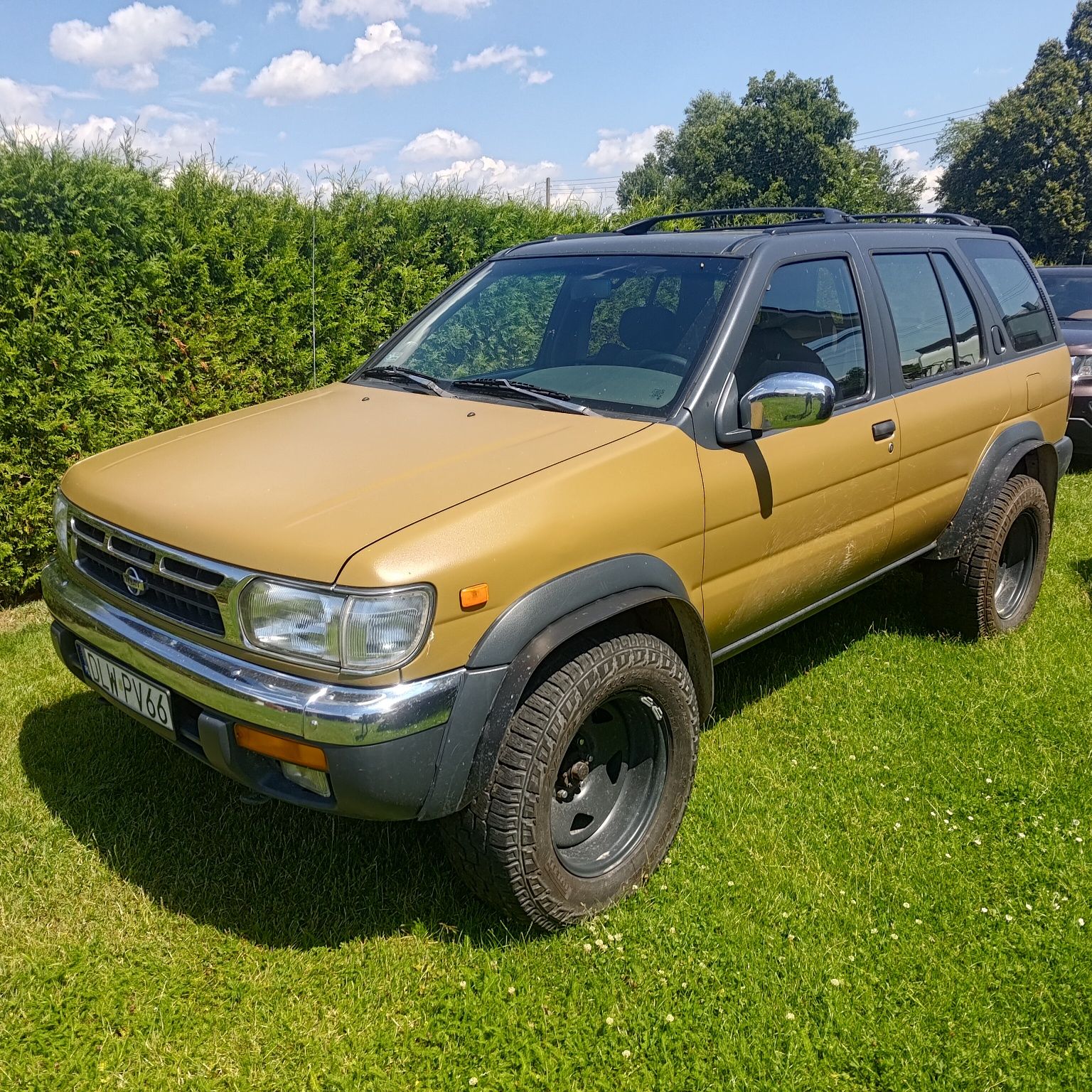 Nissan Pathfinder R50 3.3 v6 32 cale