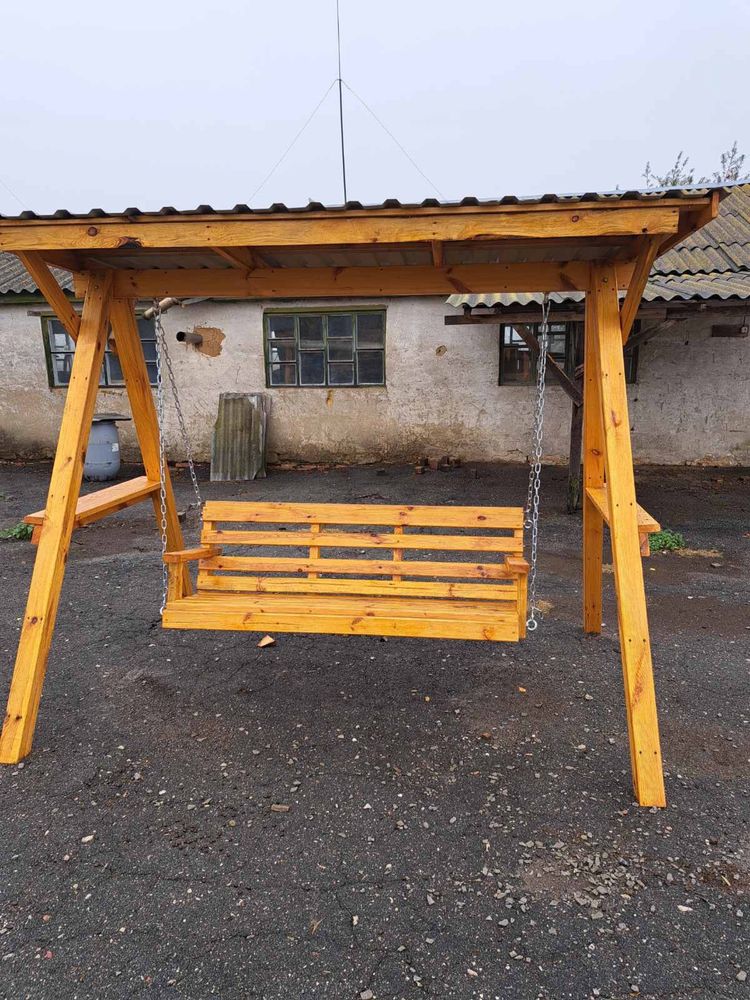 Гойдалка садова качеля