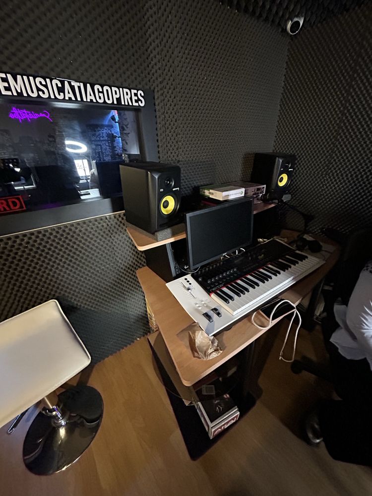 Movel de estudio workstation studio