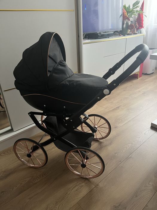 Wozek dla lalek jak prawdziwy