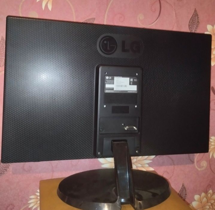 Игровой монитор LG