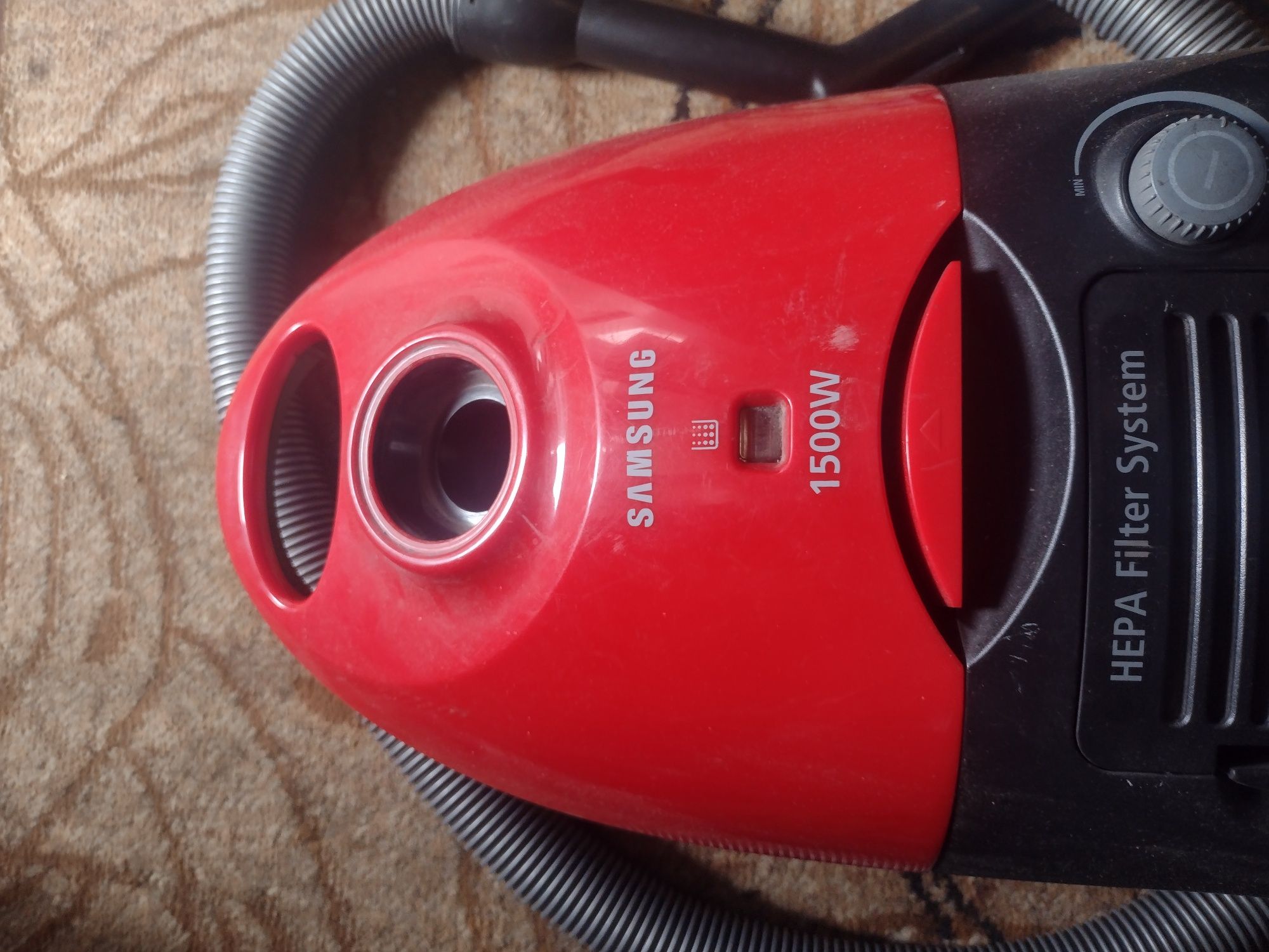 Пелисос Samsung 1500w SC 4047