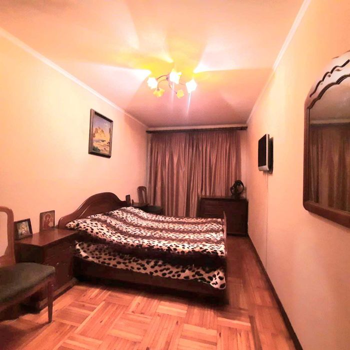 Продам 2к квартиру 96м2 Тополь 1 Джинчарадзе