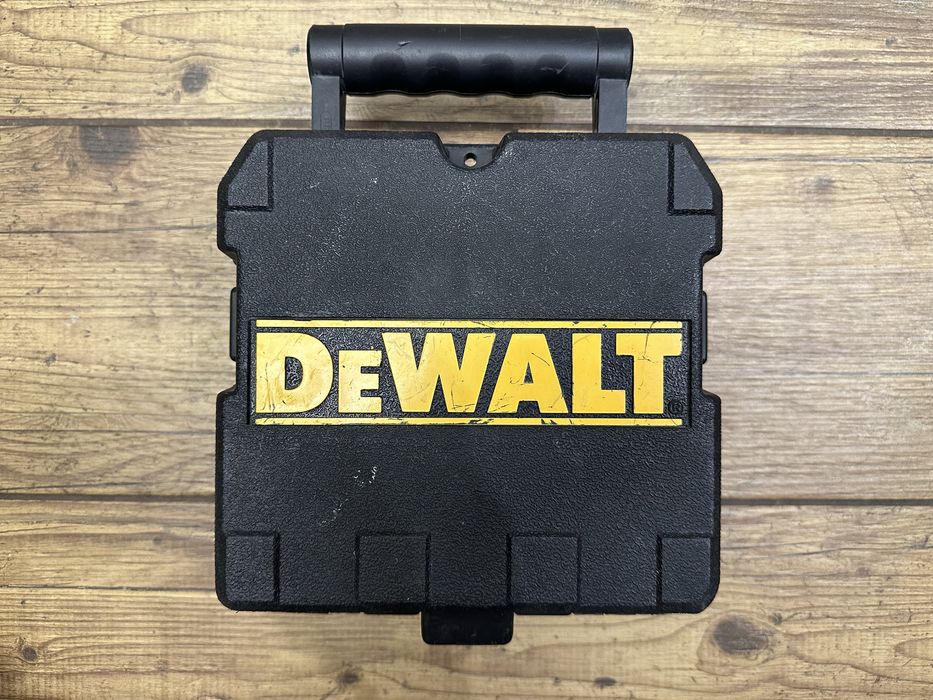 Laser krzyżowy DeWalt DW088 - 2021r.