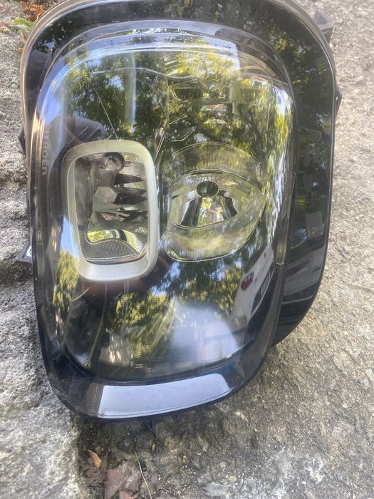 Otica direita citroen C3