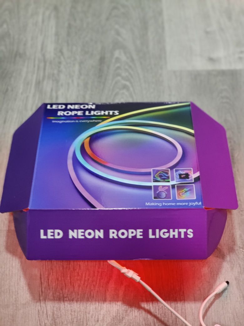 Fita Led Néon - 10 M (WIFI/COMANDO)