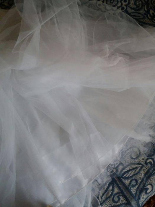 Праздничное.нарядное.Платье для девочки очень красивое