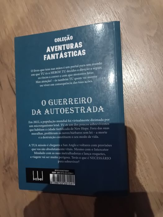 Aventuras fantásticas • O Guerreiro da Autoestrada - Yan Livingstone