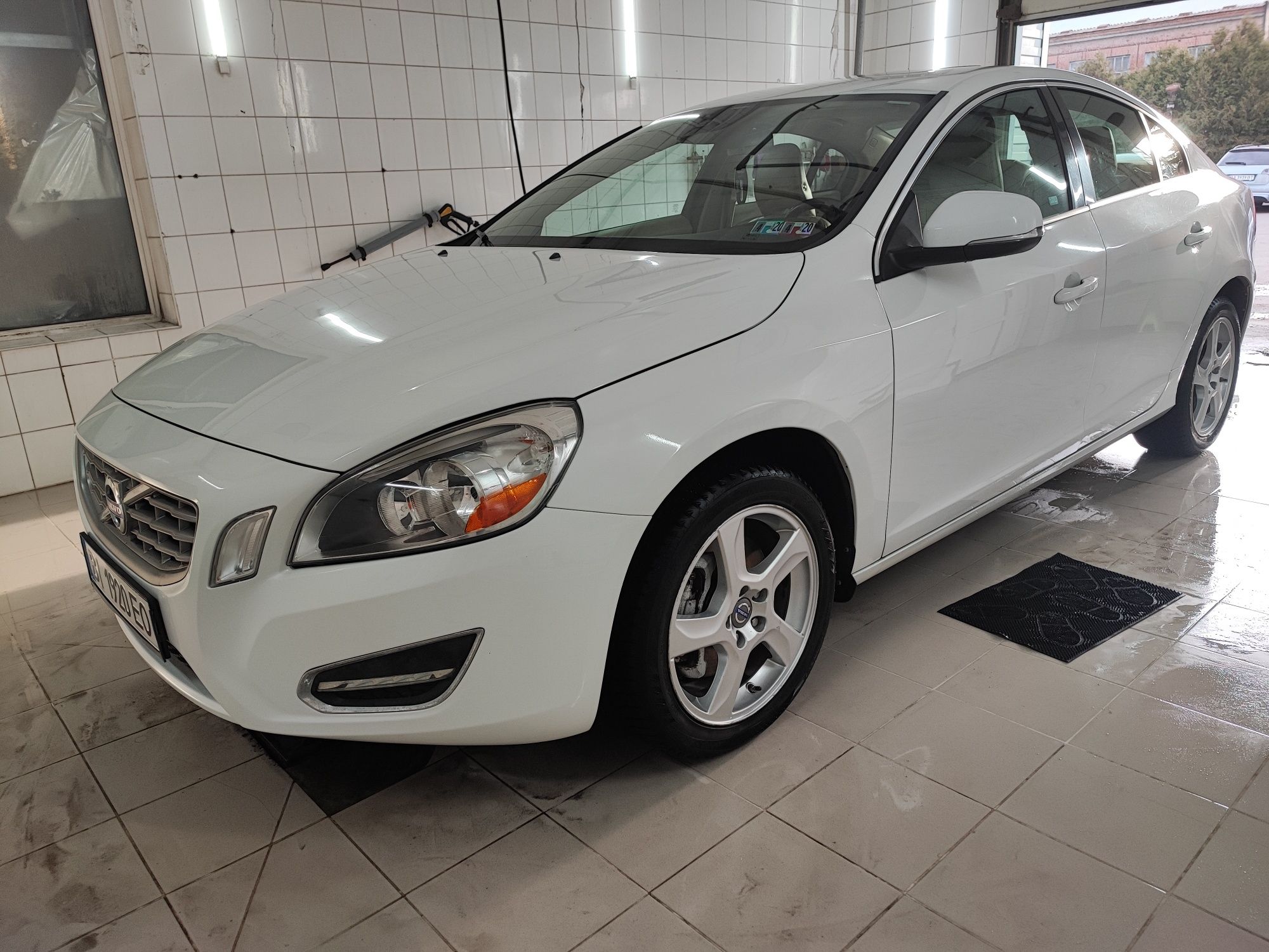 Продам Volvo S60