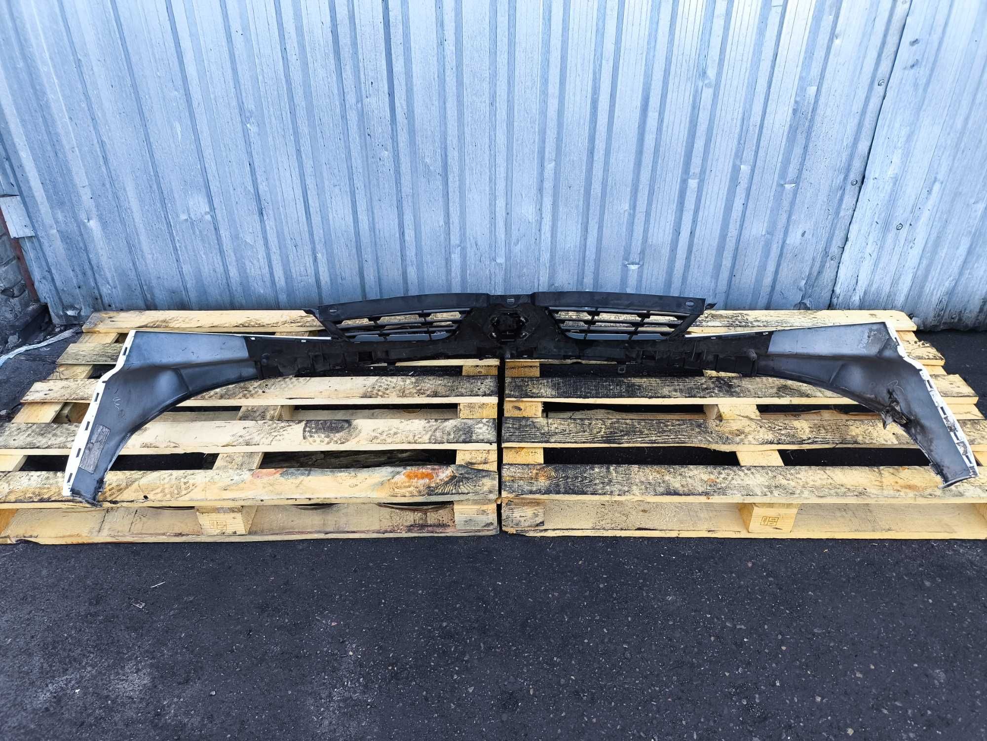 Atrapa grill Renault Trafic II Siedlce
