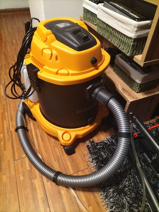 Odkurzacz Piorący Mocny Otrząsacz Filtra do Tapicerki i Dywanów 2200 W