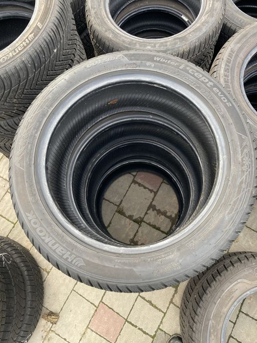 Hankook Winter I cept evo2 215/50 R17 4шт.