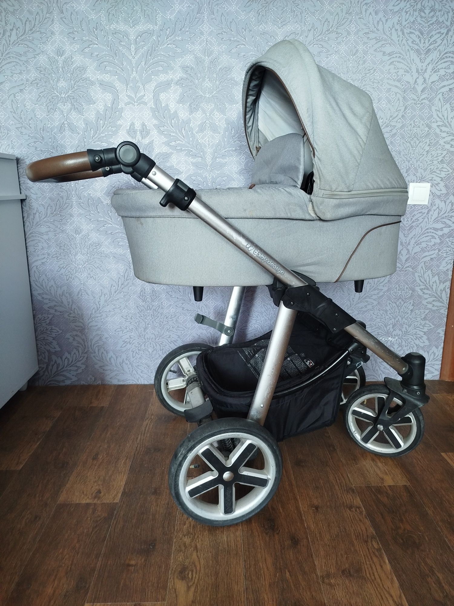 Коляска 2в1 Baby Design Husky 2020