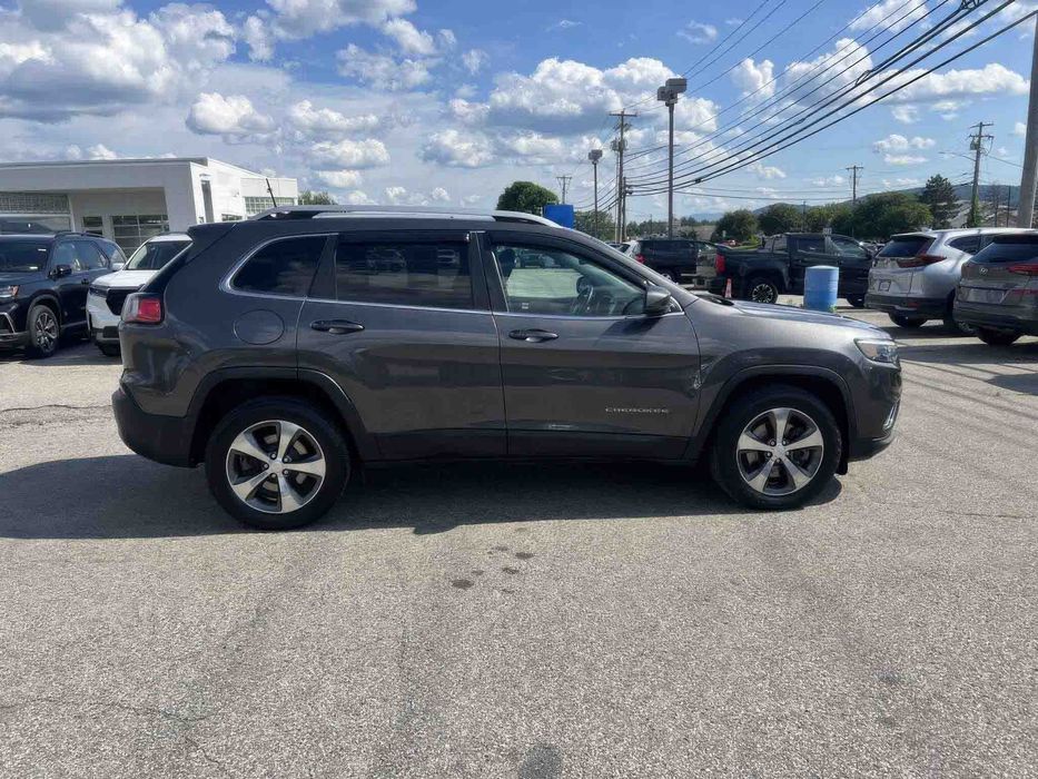 Jeep Cherokee Limited      2019