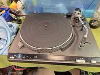 TECHNICS SL-3210 gramofon stereo vintage.