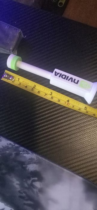 Подставка держатель видеокарты