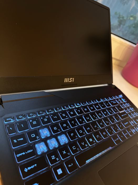 НОВЫЙ Ноутбук MSI CYBORG‼️144гц RTX4050 6Gb‼️i5 12Ядер SSD 512Gb/16RAM