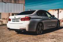 BMW 330 e iPerformance Pack M