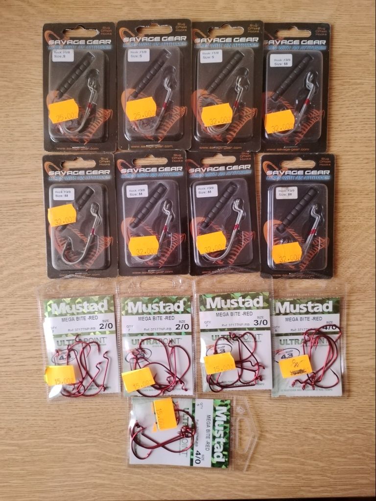 Zestaw haków offsetowych Savage Gear i Mustad