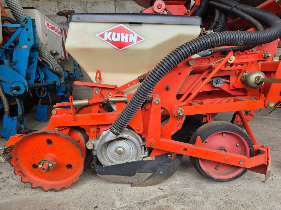 Siewnik Gaspardo SP540 4rzędowy do kukurydzy Kuhn Junior Monosem NG+ 6