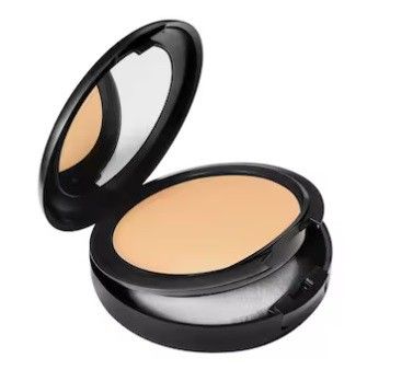 MAC Studio Fix Powder + Foundation 15g. NC30