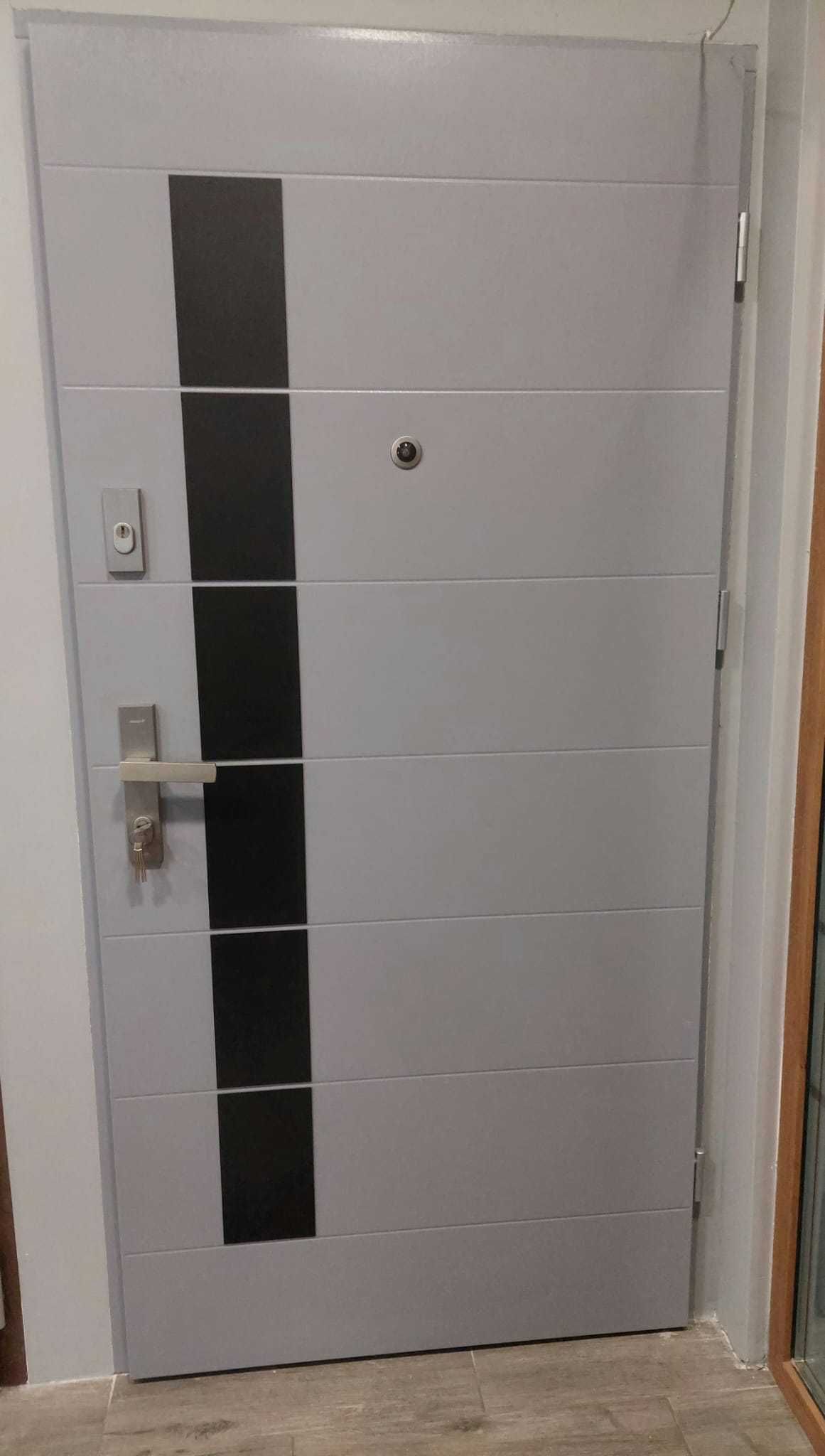 Drzwi Wikęd Protect 1023 x 2072 szare wewnątrzklatkowe SUPER CENA!
