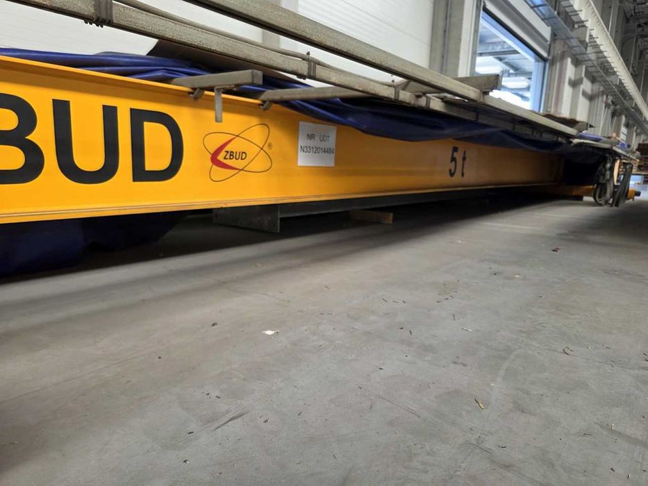 Suwnica natorowa ZBUD 5T estakada 8x18m UDT