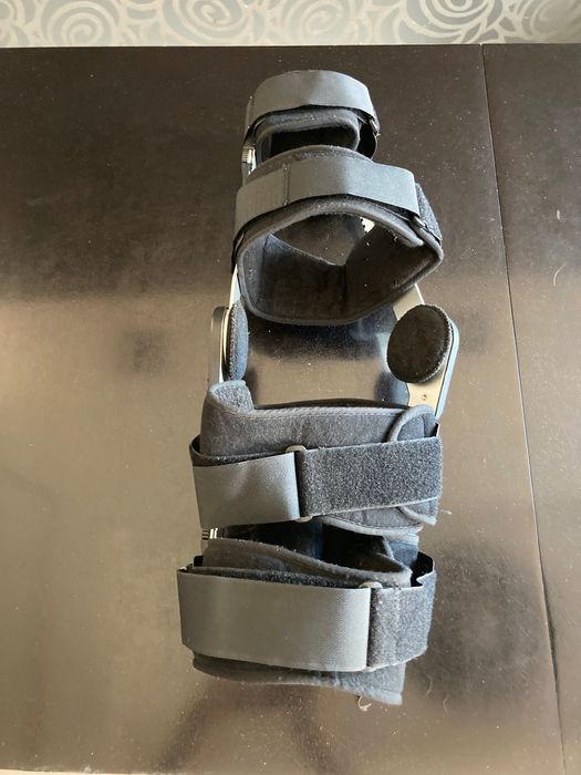 Orteza stawu kolanowego Ottobock Genu Immobil Vario T 8066