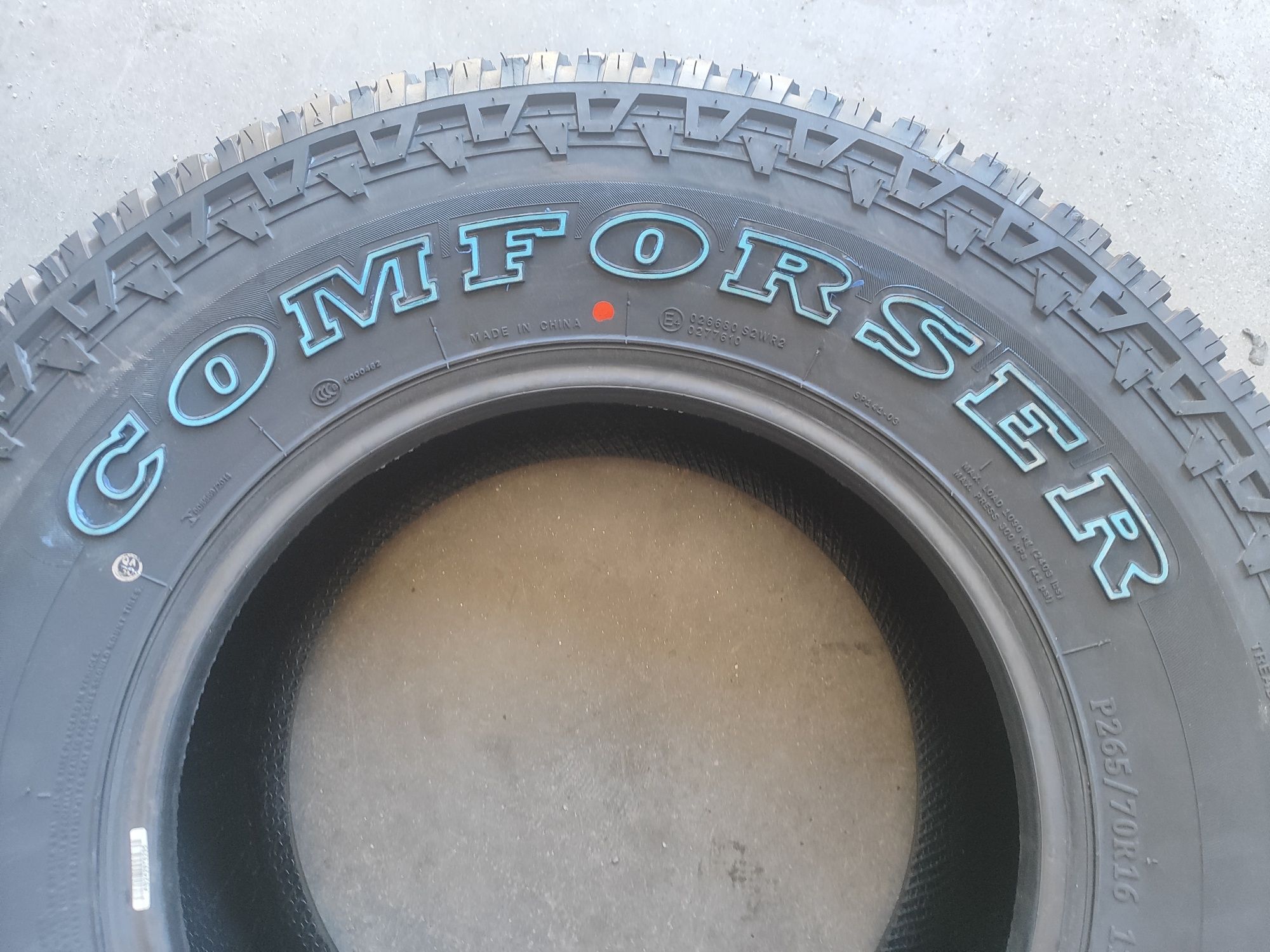2 pneus NOVOS 265/70R16 Conforser - Oferta dos Portes