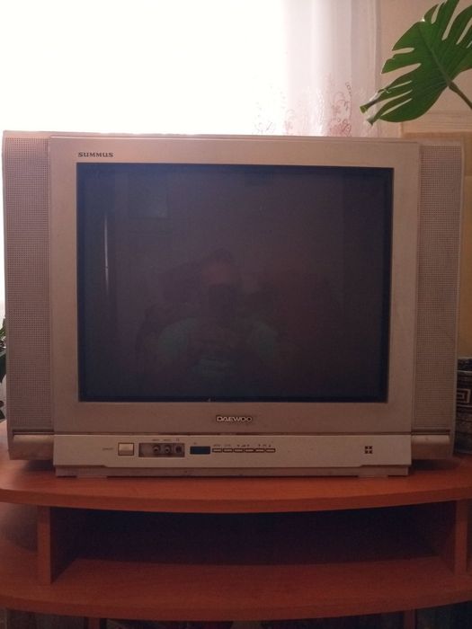 Продам телевізор