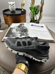 8 кольорів Salomon Tech Amphib 5